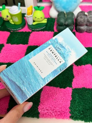 [스킨1004] 마다가스카르 센텔라 히알루-시카 워터핏 선세럼 50ml — 5점을 준 리뷰어가 2024년 5월 올린 사용 사진