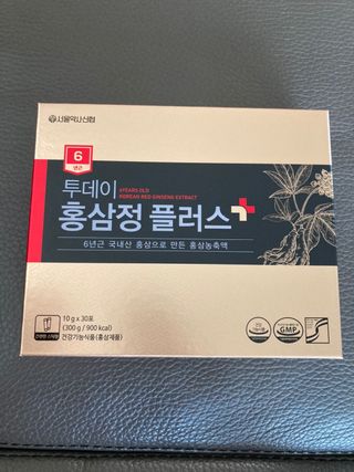 서울약사신협_투데이홍삼정플러스스틱_10g x 30포 — 5점을 준 리뷰어가 2021년 6월 올린 사용 사진
