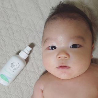 mom e 맘이 내추럴 베이비 케어 크림+바디오일 — 5점을 준 리뷰어가 2021년 1월 올린 사용 사진