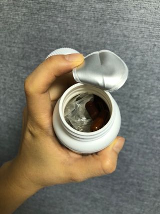프리마인 홍삼의 강력한 에너지, 이제는 흡수율을 높인 최첨단 캡슐로 간편하게 초고속 충전하세요. — 5점을 준 리뷰어가 2022년 11월 올린 사용 사진