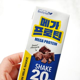 바디랩 프로틴음료 단백질쉐이크 메가프로틴 — 4점을 준 리뷰어가 2022년 4월 올린 사용 사진