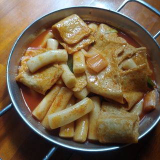응큼떡볶이 — 5점을 준 리뷰어가 2021년 3월 올린 사용 사진