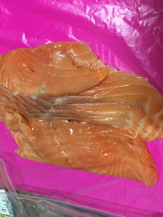 밸런스 다이어트랩 밸다랩 프리미엄 훈제연어 슬라이스 120g — 5점을 준 리뷰어가 2023년 4월 올린 사용 사진