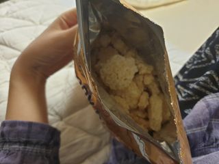 미즈꼬레아 치즈맛 누룽지크리스피 — 5점을 준 리뷰어가 2022년 2월 올린 사용 사진