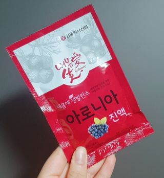 서울약사신협_내몸애생발란스아로니아_70ml x 30포 — 4.5점을 준 리뷰어가 2021년 7월 올린 사용 사진