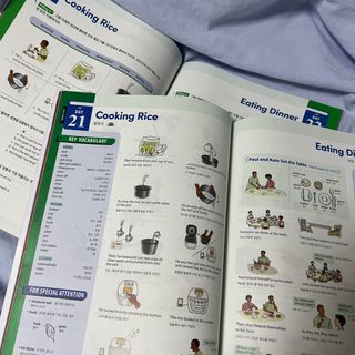 [웅진컴퍼스 EEA] 일상영어표현 낭독편+액티비티북 — 5점을 준 리뷰어가 2023년 7월 올린 사용 사진