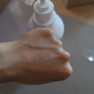 [닥터문] 프리미엄 알로에베라 선크림 500ml — 5점을 준 리뷰어가 2022년 5월 올린 사용 사진