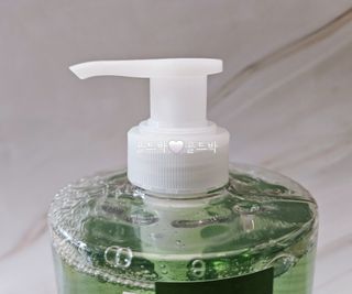닥터시드 티트리 앤 라임 비건 지성케어 쿨 탈모 샴푸 (1000ml) — 5점을 준 리뷰어가 2024년 4월 올린 사용 사진
