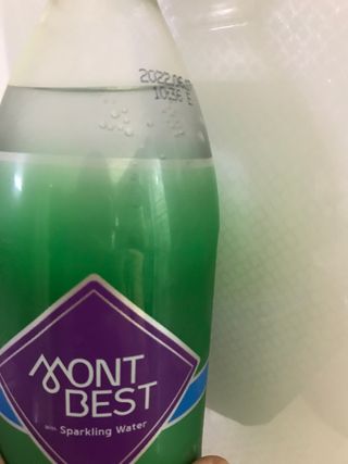 몽베스트 Montbest with Sparkling water Plain 20병 — 5점을 준 리뷰어가 2021년 10월 올린 사용 사진