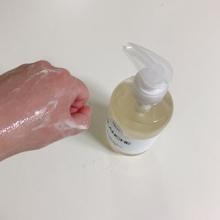 빅그린 니치 퍼퓸 바이옴바디워시 500ml(상탈, 블랙베리&베이, 블랑쉐 3종 중 택1) — 5점을 준 리뷰어가 2022년 8월 올린 사용 사진