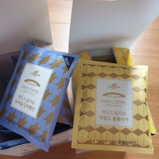 (주)쟈뎅 쟈뎅 클래스 핸드 드립 커피 10P 2종_디카페인 1종+랜덤 플레이버 1종 — 5점을 준 리뷰어가 2021년 3월 올린 사용 사진
