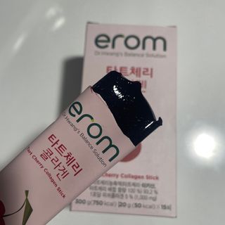 이롬 erom 타트체리 콜라겐 — 4점을 준 리뷰어가 2021년 3월 올린 사용 사진