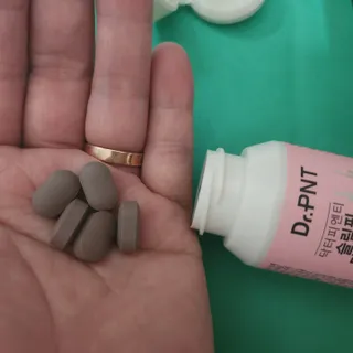 닥터피엔티 [Dr.PNT] 하루 2알로 건강한 다이어트! 한겨울에도 체지방만 쏙~ 슬림핏 다이어트 — 4점을 준 리뷰어가 2023년 3월 올린 사용 사진
