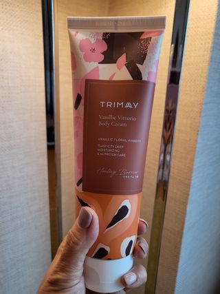 트리마이 주름개선 기능성의 퍼퓸 바디케어, 힐링 베리어 바디크림 3종 택1 — 5점을 준 리뷰어가 2022년 10월 올린 사용 사진