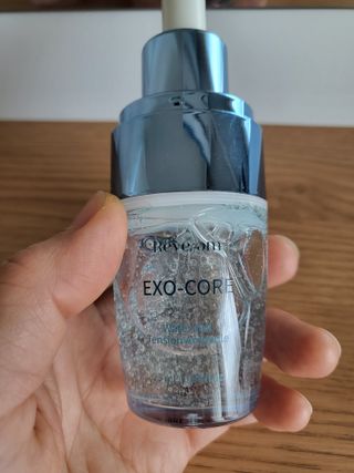 나우 [리브엠] 화해 1등 수분앰플 , 엑소코어 워터풀 텐션 앰플 — 5점을 준 리뷰어가 2023년 6월 올린 사용 사진