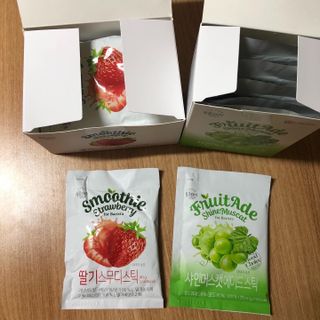 [복음자리] 바리스타 패키지 2종 랜덤발송 (딸기스무디 스틱+샤인머스캣에이드 or 망고스무디+자몽에이드) — 5점을 준 리뷰어가 2022년 7월 올린 사용 사진