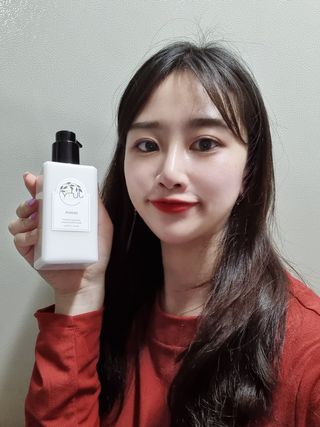 줄라이 모닝 _ JULY MORNING 줄라이모닝 하이드레이팅 퍼퓸드 바디앤핸드 에멀젼 — 5점을 준 리뷰어가 2021년 9월 올린 사용 사진