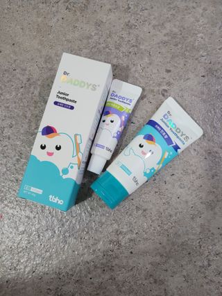 닥터데디스 안심불소 튼튼치약(청포도, 민트 중 택 1) 60g + 여행용 미니 치약 15g — 5점을 준 리뷰어가 2022년 7월 올린 사용 사진
