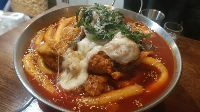 [닭에꼬치닭 천호로데오점] 치즈 순살 닭볶이 리뷰 사진