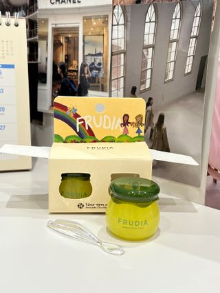 [후르디아] 유아부터 어른까지, 안심 아보카도 립밤 듀오 세트 — 5점을 준 리뷰어가 2024년 1월 올린 사용 사진