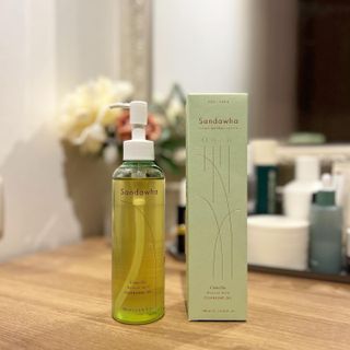 스킨큐어 산다화 순한 클렌징 동백 오일 200ml — 4.5점을 준 리뷰어가 2023년 3월 올린 사용 사진