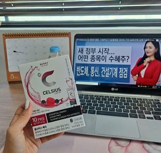 셀시어스 온더고 에너지 비타민 피트니스 드링크 파우더 (10sticks) 다이어트 음료 — 4.5점을 준 리뷰어가 2022년 5월 올린 사용 사진