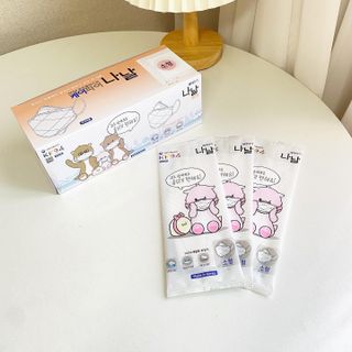 케이파이 나날마스크 [케이파이 나날] KF94 마스크 50매입 (개별포장) ,  여름에도 좋은 숨쉬기 편한 순수 국산 마스크 — 5점을 준 리뷰어가 2022년 8월 올린 사용 사진