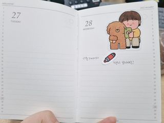 리훈 2023년 이야기다이어리 숏 날짜형 — 5점을 준 리뷰어가 2022년 12월 올린 사용 사진