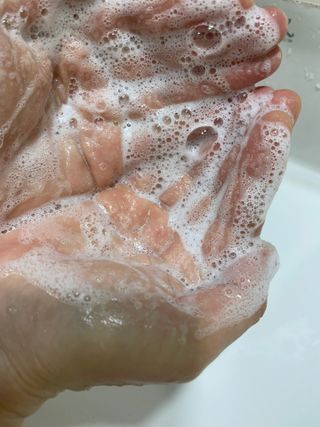 빅그린 니치 퍼퓸 바이옴바디워시 500ml(상탈, 블랙베리&베이, 블랑쉐 3종 중 택1) — 5점을 준 리뷰어가 2022년 12월 올린 사용 사진