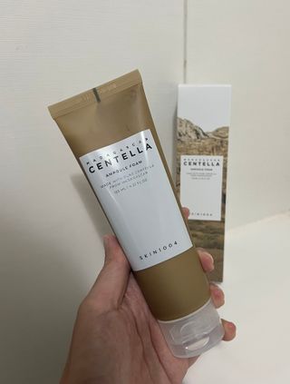 스킨1004 [SKIN1004] 마다가스카르 센텔라 앰플 폼 125ml — 4점을 준 리뷰어가 2024년 8월 올린 사용 사진