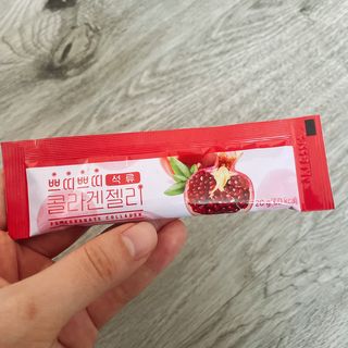 헬스업_쁘띠쁘띠석류콜라겐젤리_20g x 14포 — 5점을 준 리뷰어가 2020년 12월 올린 사용 사진