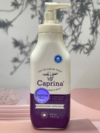 [카프리나]프레쉬 산양밀크 어메이징 바디로션 350ml (시어버터 향) — 5점을 준 리뷰어가 2023년 6월 올린 사용 사진