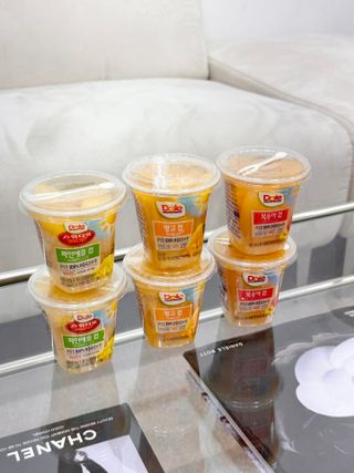 돌 MF[Dole] 파인애플컵/망고컵/복숭아컵 198g 6입X1박스 (맛 1가지 랜덤 발송) — 5점을 준 리뷰어가 2023년 6월 올린 사용 사진