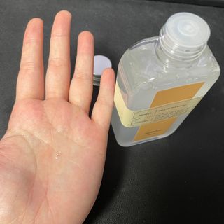 [녹산] 비건 대나무 밸런싱 수분 토너 + 비건 바이오 비타 에센스 — 3.5점을 준 리뷰어가 2022년 10월 올린 사용 사진