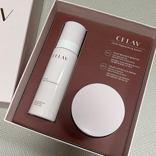 프리마인 바르기만 하면 철벽 스킨케어+24시간 마스크팩 효과. 셀라브 리제너레이팅 시스템 부스터+크림 세트 — 5점을 준 리뷰어가 2023년 6월 올린 사용 사진