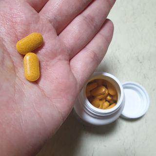 에이치알팜 조인트-서포트 보스웰리아 MSM 650mg x 120정 — 5점을 준 리뷰어가 2021년 4월 올린 사용 사진