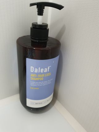 달리프 진저 베러 퍼퓸 탈모 완화 샴푸 1000ml 향 3종 — 5점을 준 리뷰어가 2021년 1월 올린 사용 사진