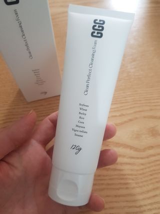 지지지 클린 퍼펙트 클렌징폼 120g — 5점을 준 리뷰어가 2022년 3월 올린 사용 사진