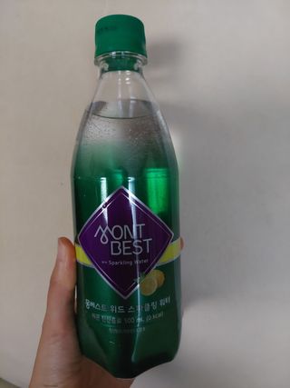 몽베스트 Montbest with Sparkling water Lemon OR Lime 20병(랜덤) — 5점을 준 리뷰어가 2022년 12월 올린 사용 사진