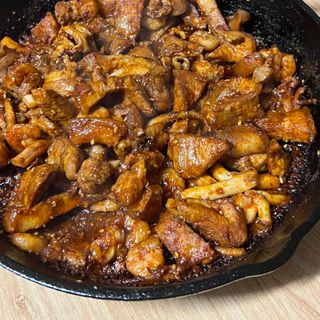화끈한녀석들 새오똥400g 새우,오징어,똥집 볶음요리 소스,밀떡, 참기름 포함 — 5점을 준 리뷰어가 2022년 12월 올린 사용 사진