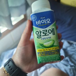 LIVE 매일바이오 알로에 드링킹 요거트 — 5점을 준 리뷰어가 2022년 4월 올린 사용 사진