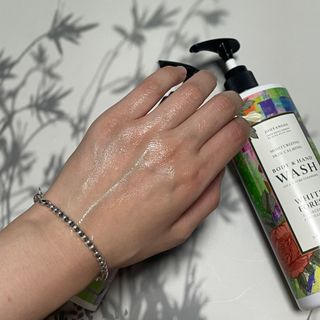 조향사 바디로션 + 바디워시 화이트포레스트 — 5점을 준 리뷰어가 2022년 5월 올린 사용 사진