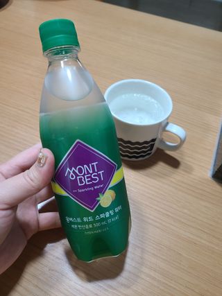 몽베스트 Montbest with Sparkling water Lemon OR Lime 20병(랜덤) — 5점을 준 리뷰어가 2022년 5월 올린 사용 사진