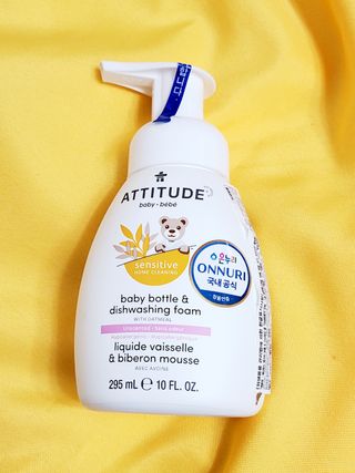 에티튜드 천연 젖병세정제 무향 아토베이비 폼타입 (295ml) 천연 친환경 비건 — 5점을 준 리뷰어가 2022년 8월 올린 사용 사진