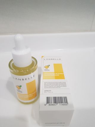 랑벨 비타 에너지 잡티 앰플 50ml 고농축 비타민, 저자극, 수분 촉촉, 미백 앰플 — 5점을 준 리뷰어가 2022년 4월 올린 사용 사진