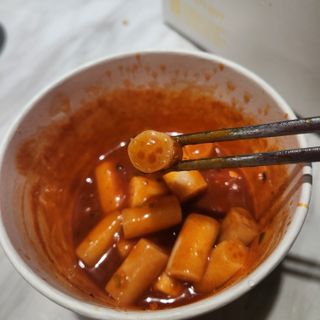 프리 [요리궁리] 타입 B (매콤,치즈,매콤까르보) 꽃떡볶이 6개입 세트 — 5점을 준 리뷰어가 2025년 2월 올린 사용 사진