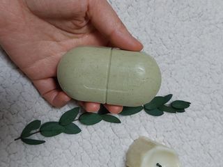 제이제이바이오 허브마사지바 올인원 알약비누 — 5점을 준 리뷰어가 2022년 3월 올린 사용 사진