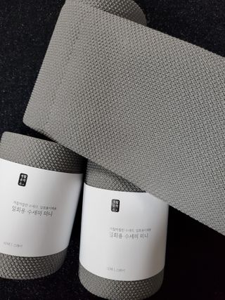 [생활공작소] 일회용 수세미 미니_그레이 60매 x 3입 — 5점을 준 리뷰어가 2021년 3월 올린 사용 사진