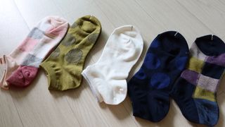 [사이즈가 있는 양말 필로이] 여자 스니커즈 발목 양말 5족 세트【 S, M, L, 】3가지 사이즈 — 5점을 준 리뷰어가 2022년 7월 올린 사용 사진