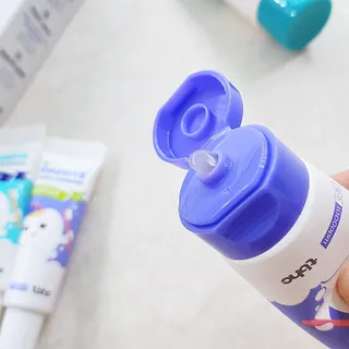 닥터데디스 안심불소 튼튼치약(청포도, 민트 중 택 1) 60g + 여행용 미니 치약 15g — 5점을 준 리뷰어가 2022년 10월 올린 사용 사진